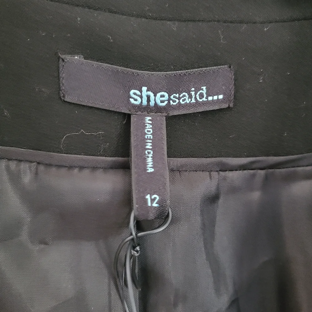 NWT She Said...Classic Black Single Button Women's Blazer w/ Padded Shoulders - Picture 4 of 6